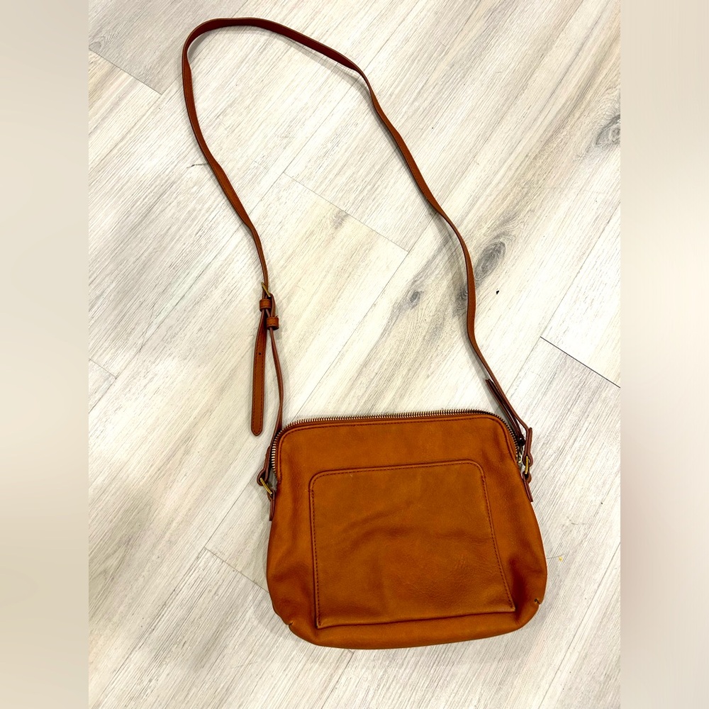 Crossbody bag